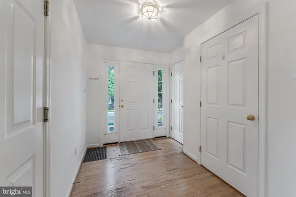 $3,000 | 6414 Lureta Ann Lane, Springfield, VA 22150