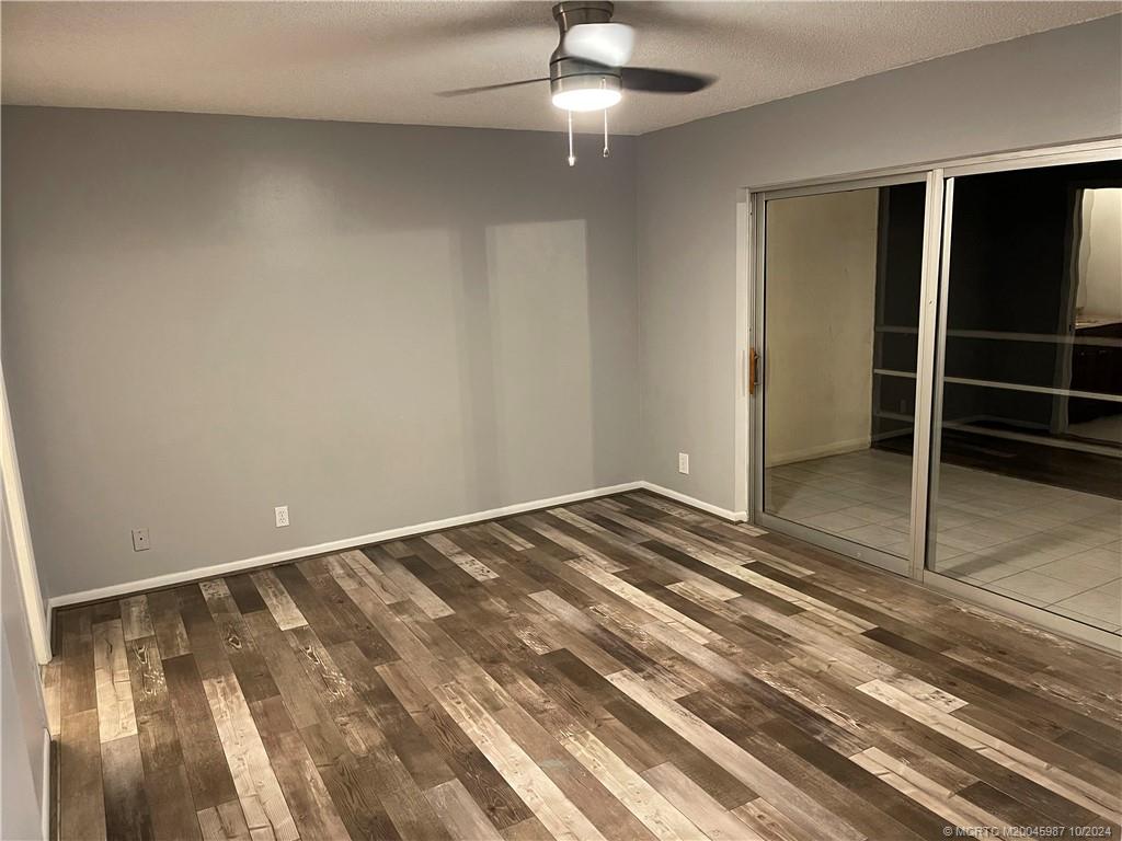 1900 South Kanner Highway, Unit 9202 Stuart, FL 34994 - Photo 29 of 55 a view of an empty room and window