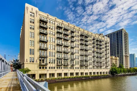 $549,000 | 758 North Larrabee Street, Unit 509, Chicago, IL 60654