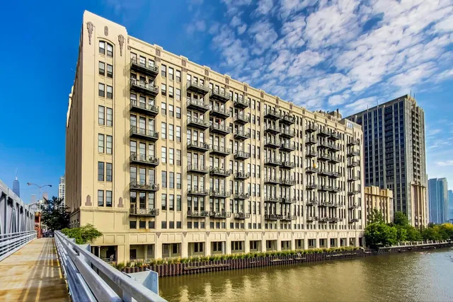 $549,000 | 758 North Larrabee Street, Unit 509, Chicago, IL 60654