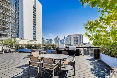 $549,000 | 758 North Larrabee Street, Unit 509, Chicago, IL 60654