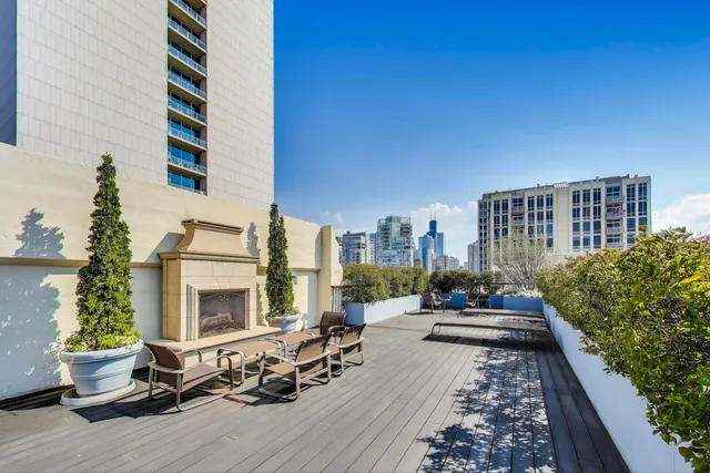 $549,000 | 758 North Larrabee Street, Unit 509, Chicago, IL 60654