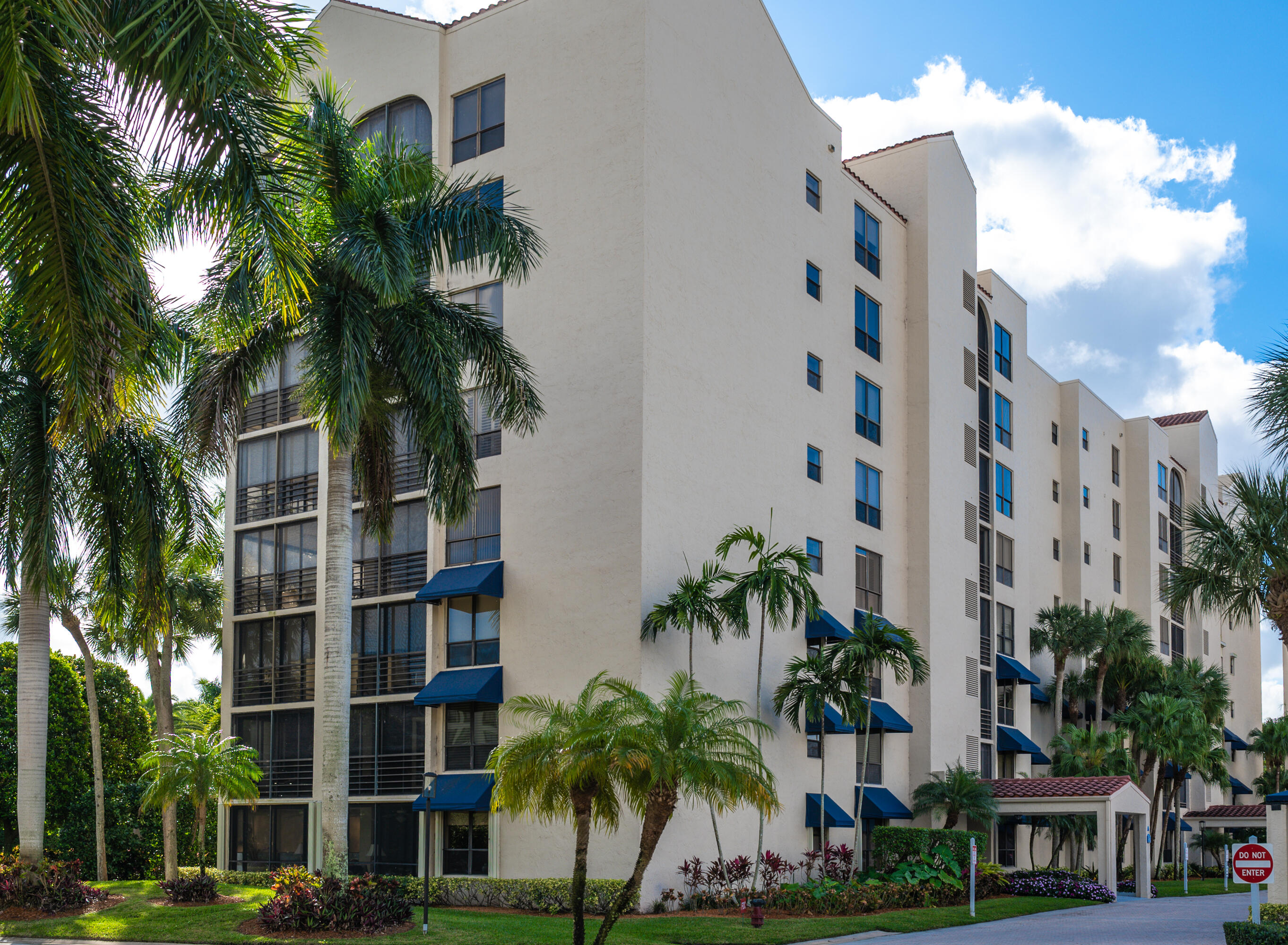 7564 Regency Lake Drive, Unit A101 Boca Raton, FL 33433 - Photo 9 of 33 Exterior