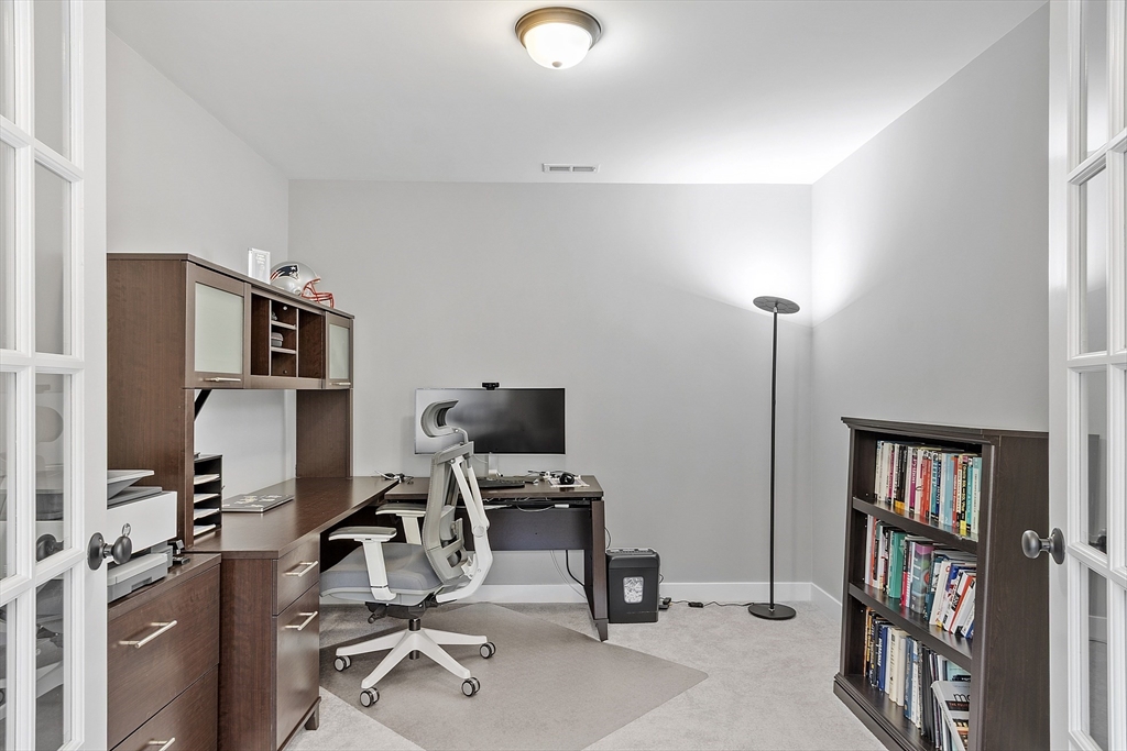 7 Baldwin Court, Unit 7 Harvard, MA 01451 - Photo 26 of 41