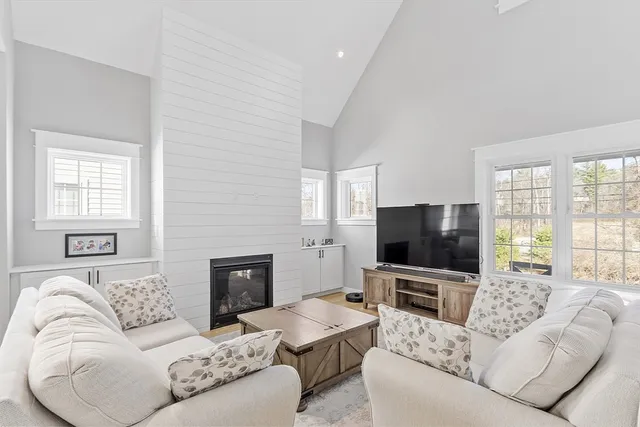 $749,900 | 7 Baldwin Court, Unit 7, Harvard, MA 01451