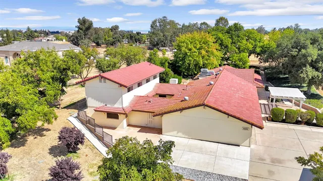 $832,000 | 16895 Road 30 1/2, Madera, CA 93636