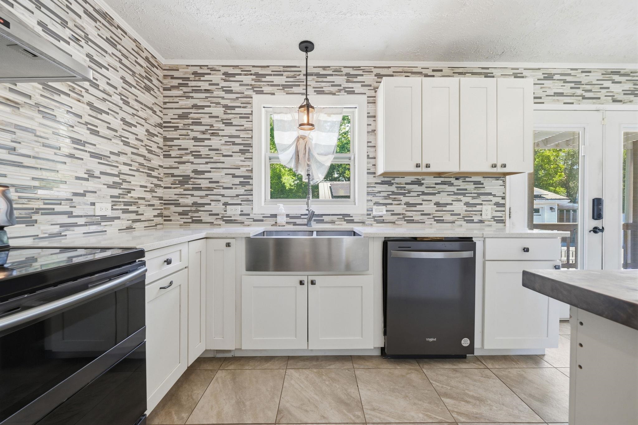 104 Clemson Road Conway, SC 29526 - Photo 6 of 55