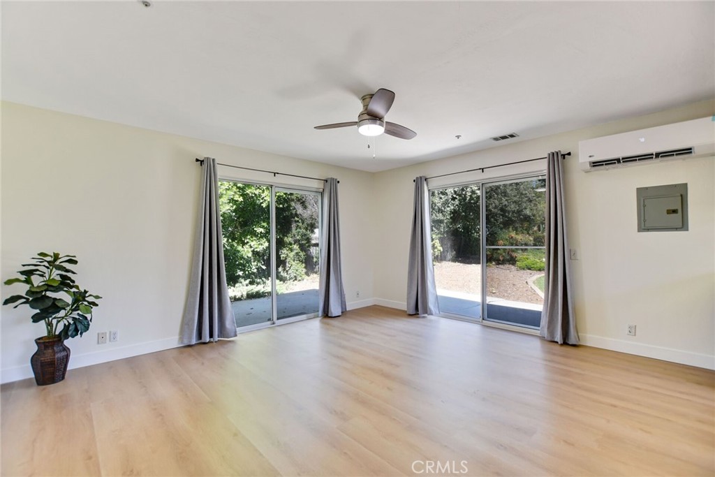 5531 Cornwall Avenue Riverside, CA 92506 - Photo 45 of 69 a view of an empty room with a window