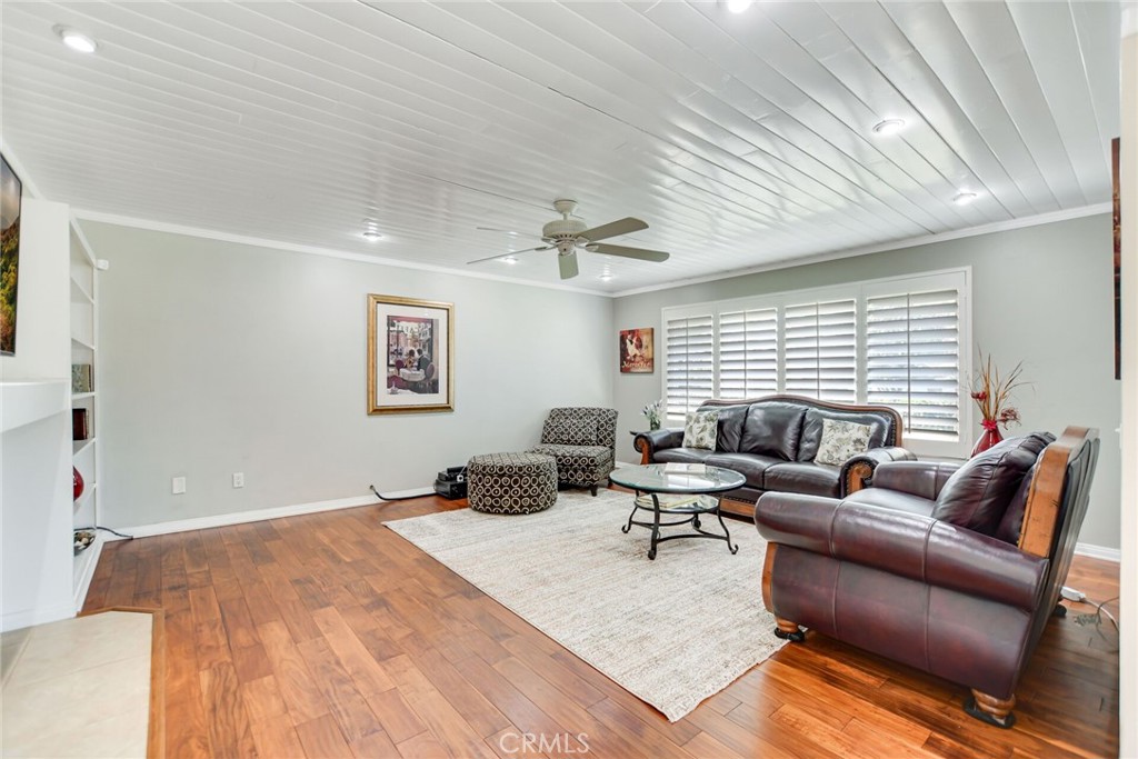 5531 Cornwall Avenue Riverside, CA 92506 - Photo 7 of 69