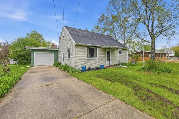 $259,900 | 608 North 40th Street, Sheboygan, WI 53081