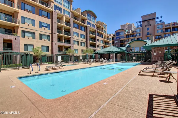 $340,000 | 16 West Encanto Boulevard, Unit 514, Phoenix, AZ 85003