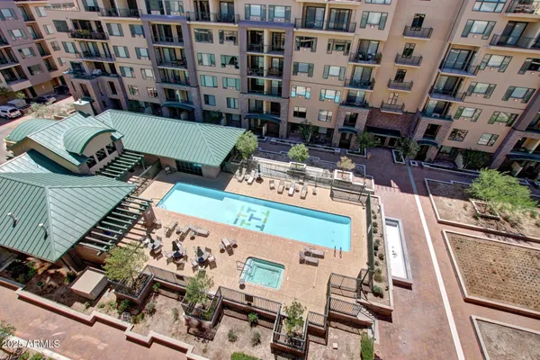 $340,000 | 16 West Encanto Boulevard, Unit 514, Phoenix, AZ 85003