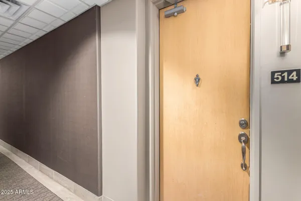 $340,000 | 16 West Encanto Boulevard, Unit 514, Phoenix, AZ 85003