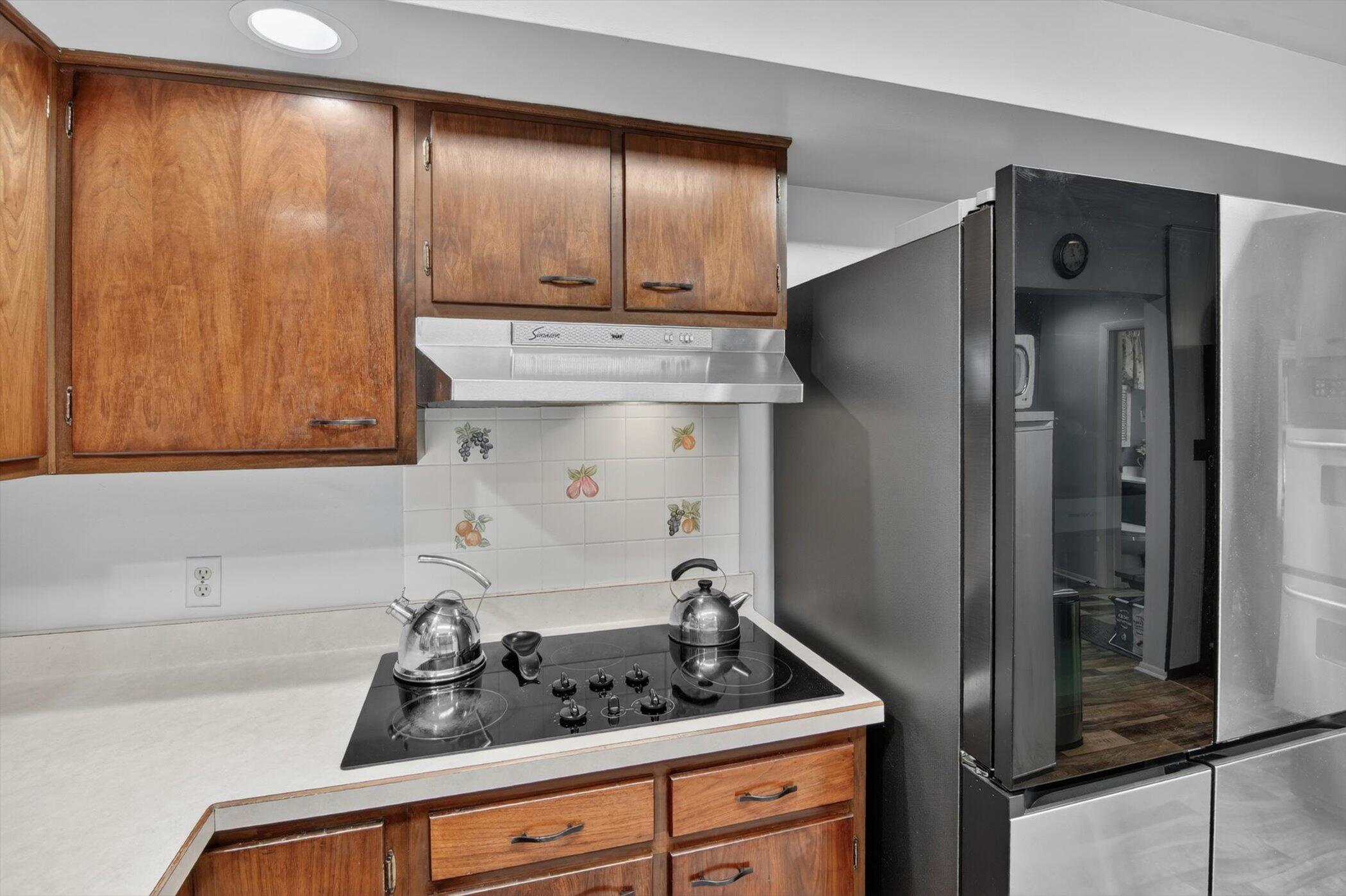 3831 Guest Road Jackson, MI 49203 - Photo 22 of 81 23-3831-Guest-Rd-Windowstill