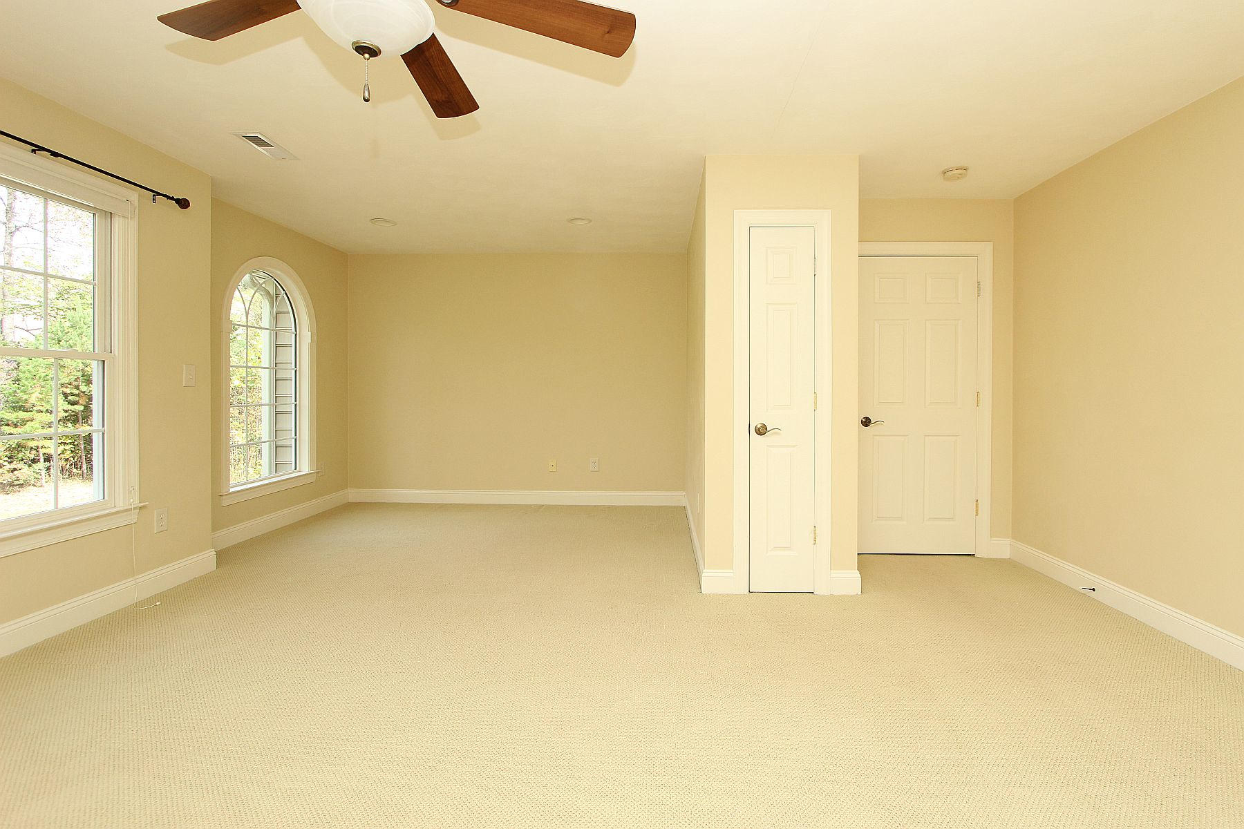 136 Claybrook Court Blue Ridge, VA 24064 - Photo 41 of 86 a view of an empty room with a window