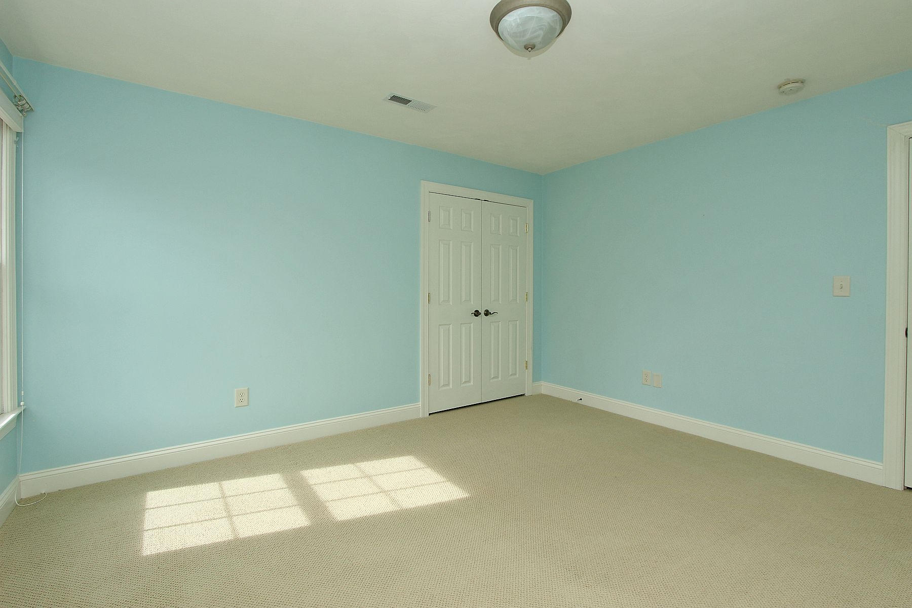 136 Claybrook Court Blue Ridge, VA 24064 - Photo 51 of 86 img_4830