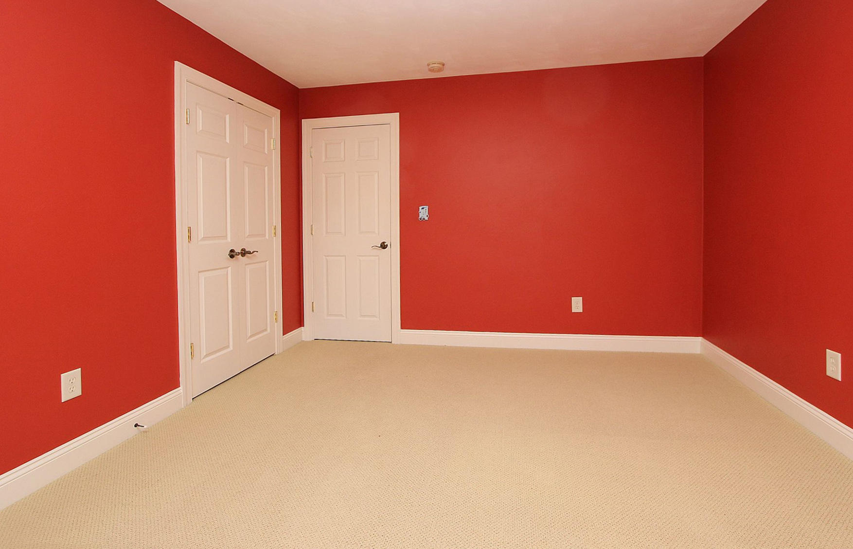 136 Claybrook Court Blue Ridge, VA 24064 - Photo 56 of 86 a view of an empty room