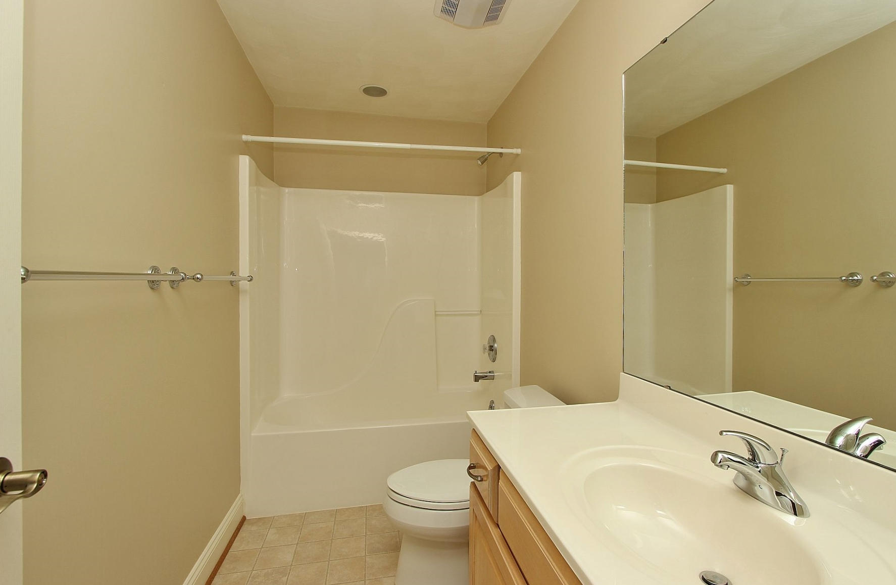 136 Claybrook Court Blue Ridge, VA 24064 - Photo 68 of 86 img_4870