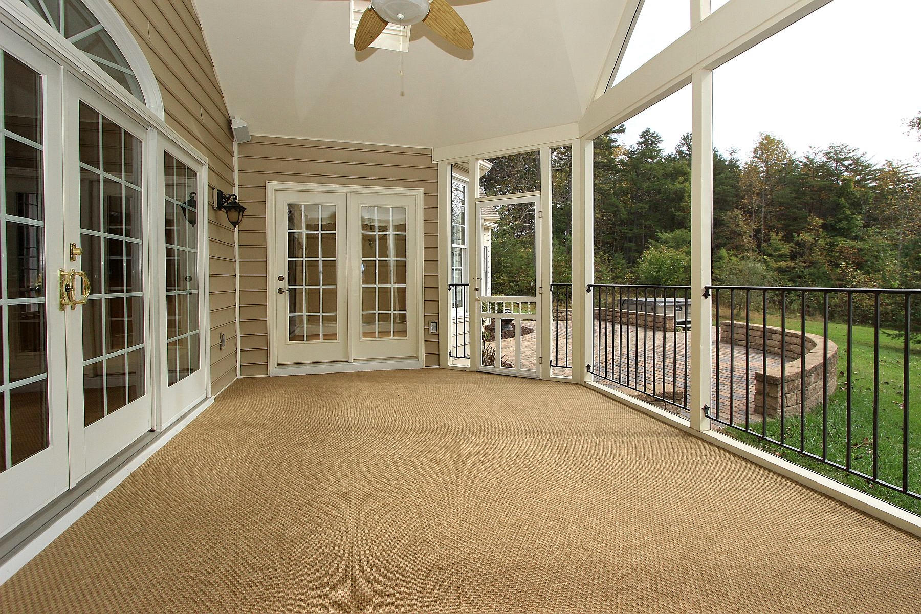 136 Claybrook Court Blue Ridge, VA 24064 - Photo 71 of 86 img_4874