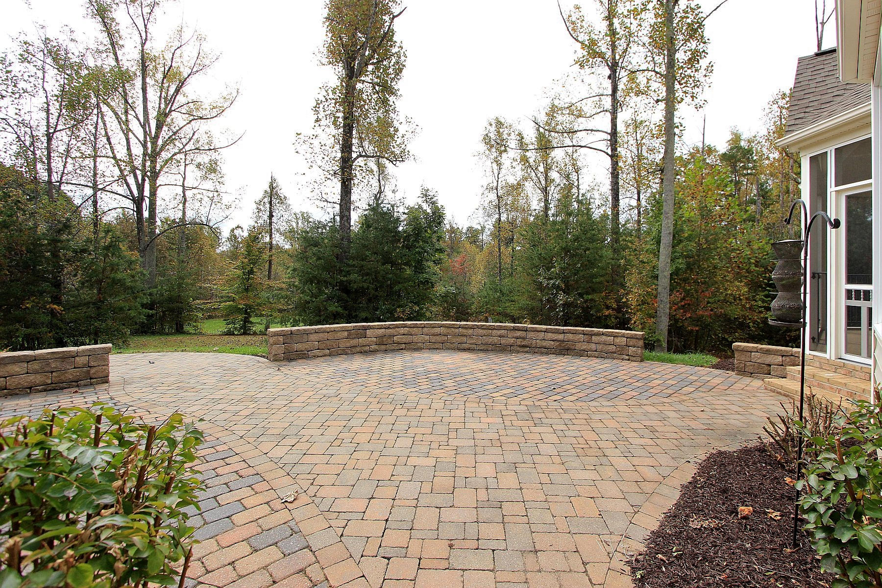 136 Claybrook Court Blue Ridge, VA 24064 - Photo 72 of 86 img_4876