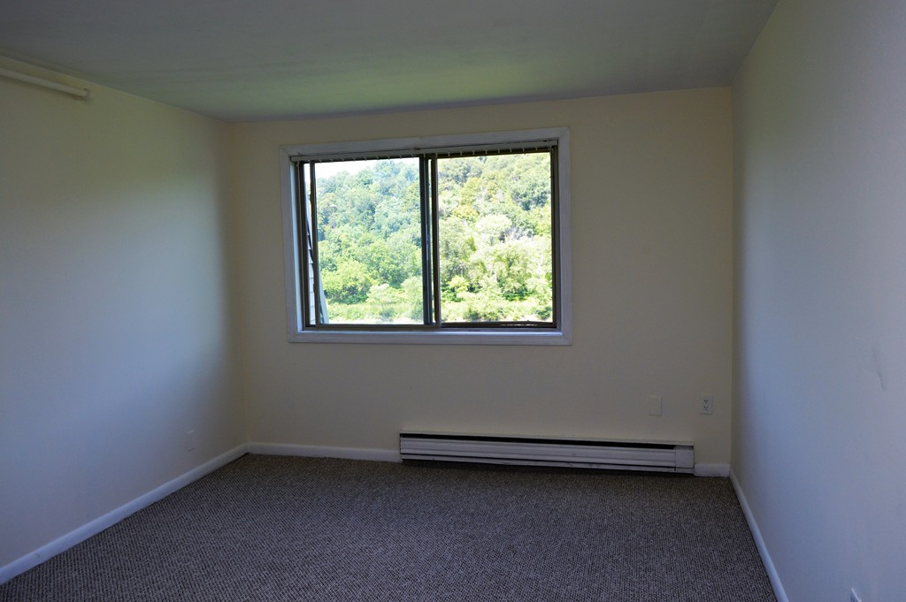 222 Stackpole Street, Unit 15 Lowell, MA 01852 - Photo 2 of 16 Gallery Image 2