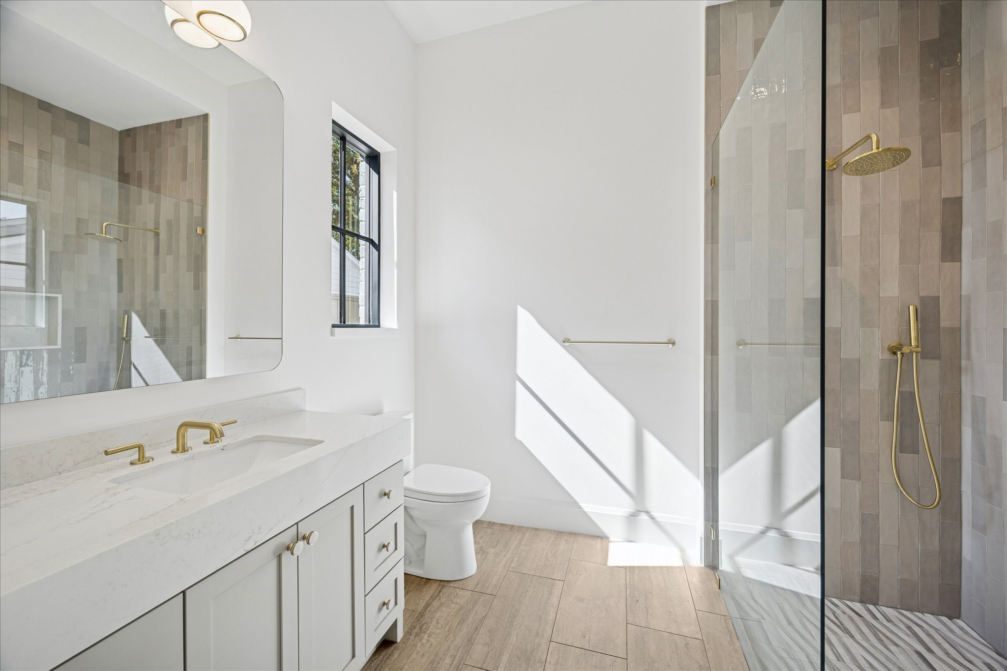 267 Maple Valley Road Houston, TX 77056 - Photo 19 of 40