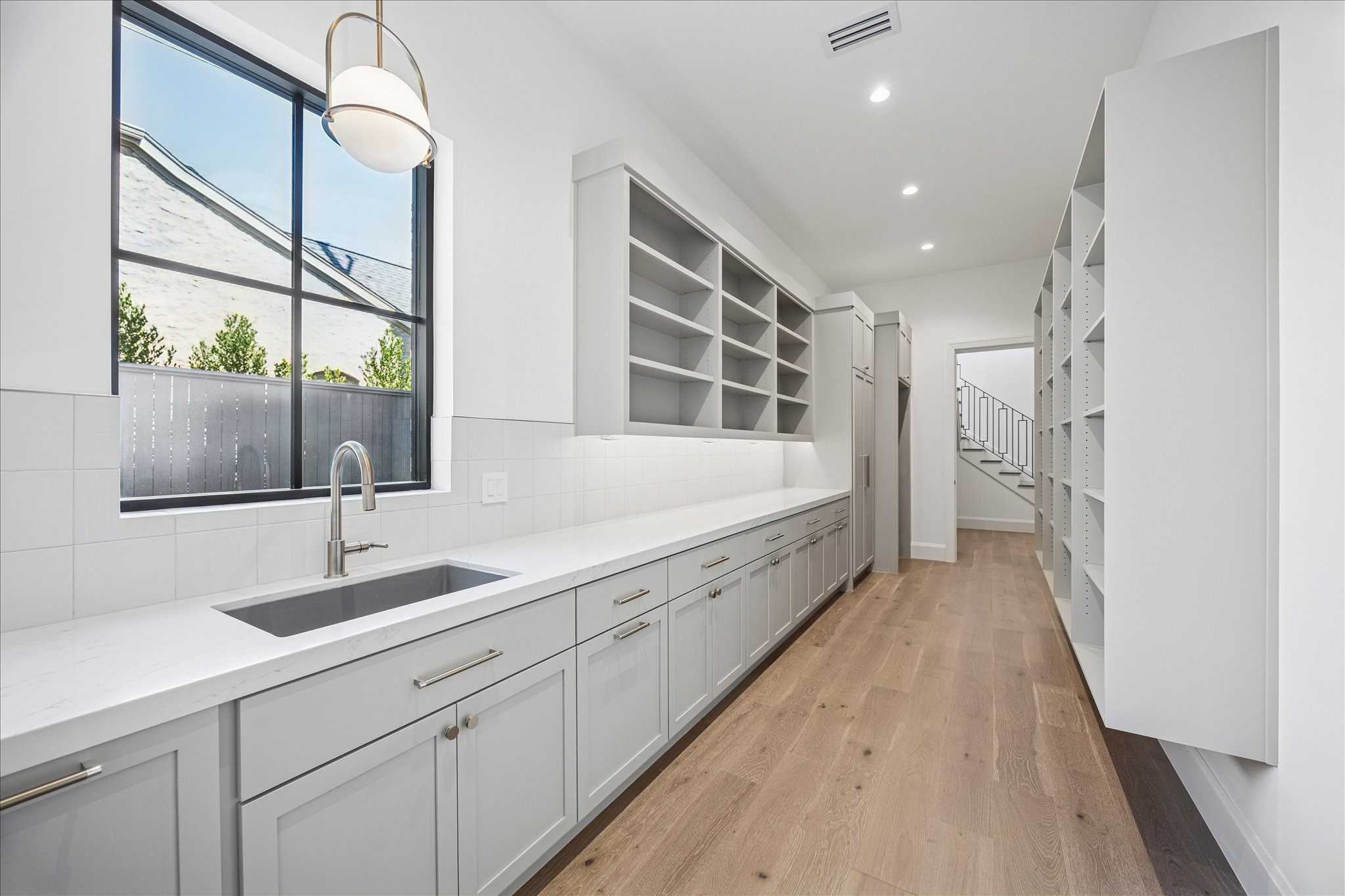 267 Maple Valley Road Houston, TX 77056 - Photo 10 of 40