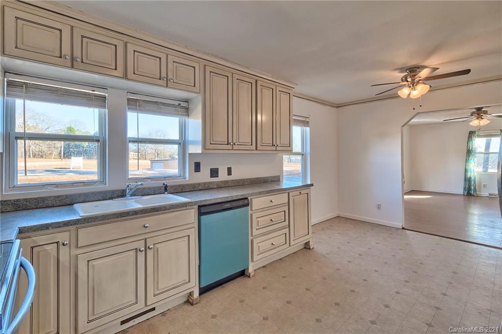 604 Evans Mill Road Pageland, SC 29728 - Photo 16 of 27 Gallery Image 16