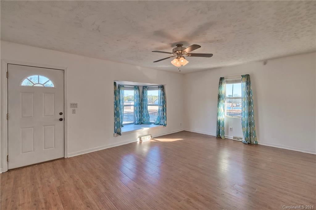 604 Evans Mill Road Pageland, SC 29728 - Photo 10 of 27 Gallery Image 10