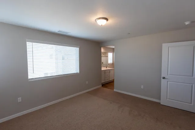 $404,490 | 793 Laina Avenue, Madera, CA 93636