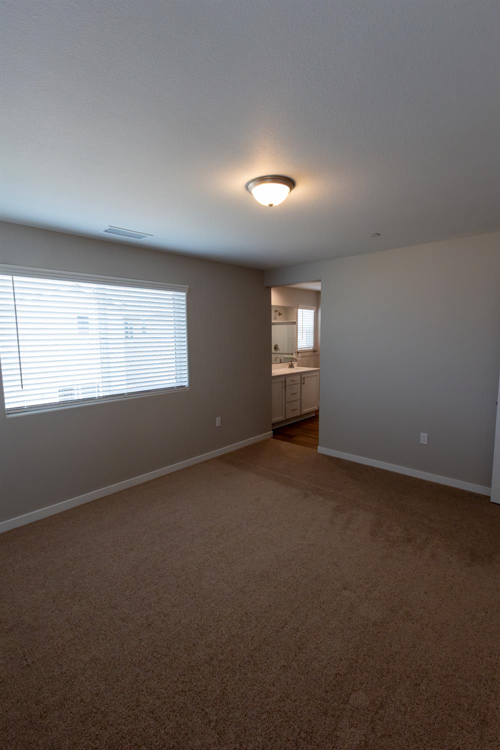 793 Laina Avenue Madera, CA 93636 - Photo 7 of 22