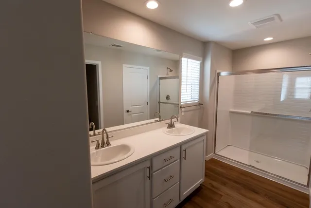 $404,490 | 793 Laina Avenue, Madera, CA 93636