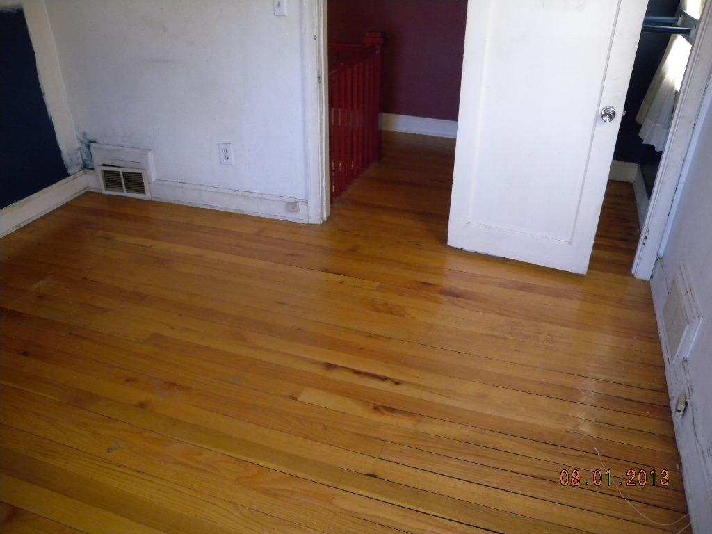 521 Fugate Road Northeast Roanoke, VA 24012 - Photo 14 of 16 015