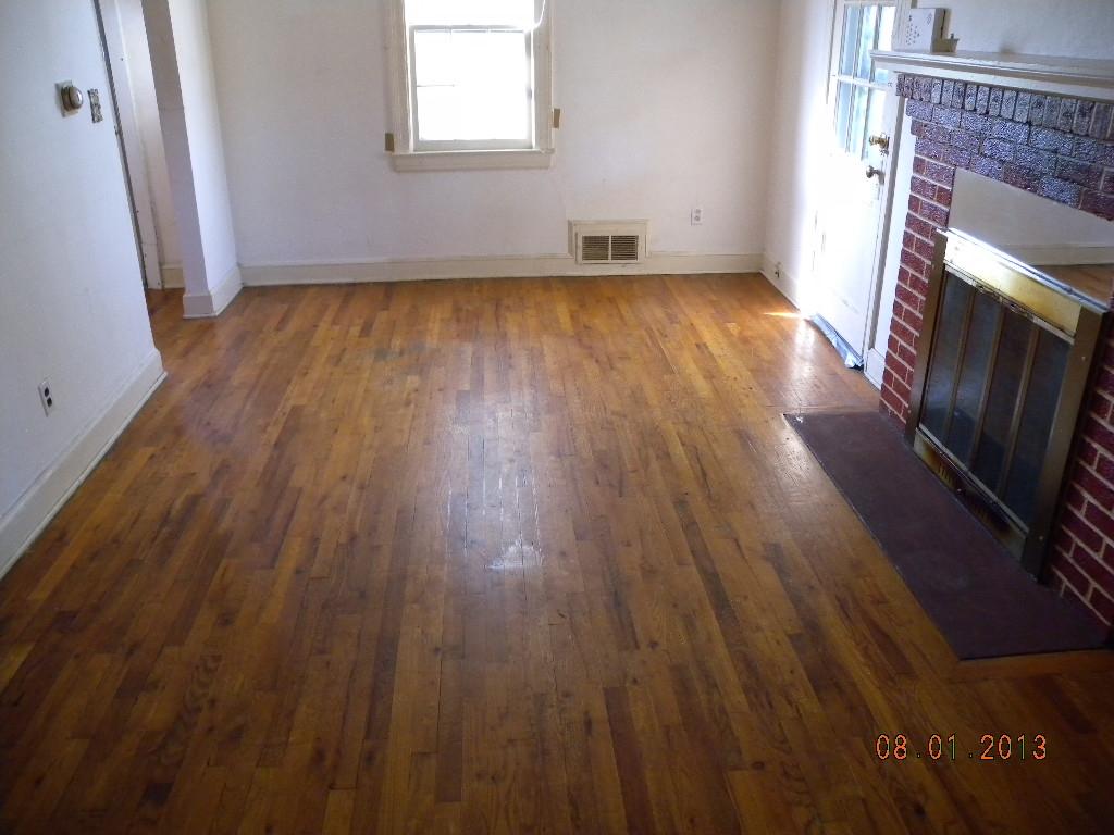 521 Fugate Road Northeast Roanoke, VA 24012 - Photo 9 of 16 006