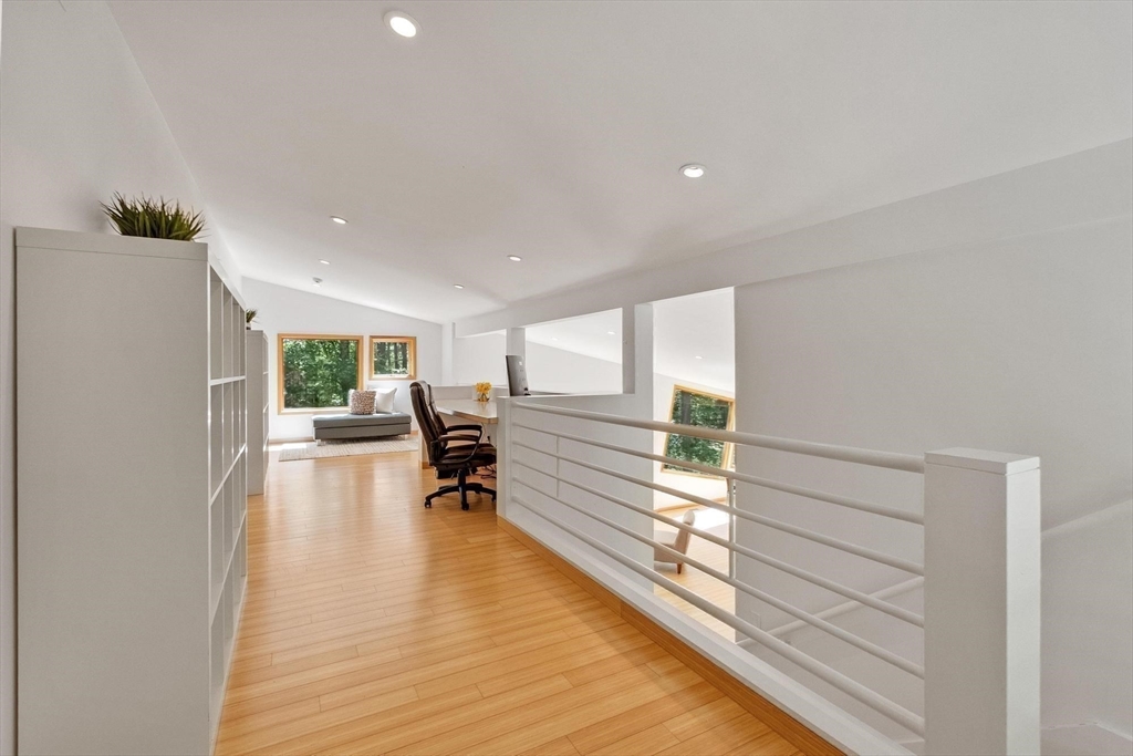 389 River Road Carlisle, MA 01741 - Photo 34 of 39