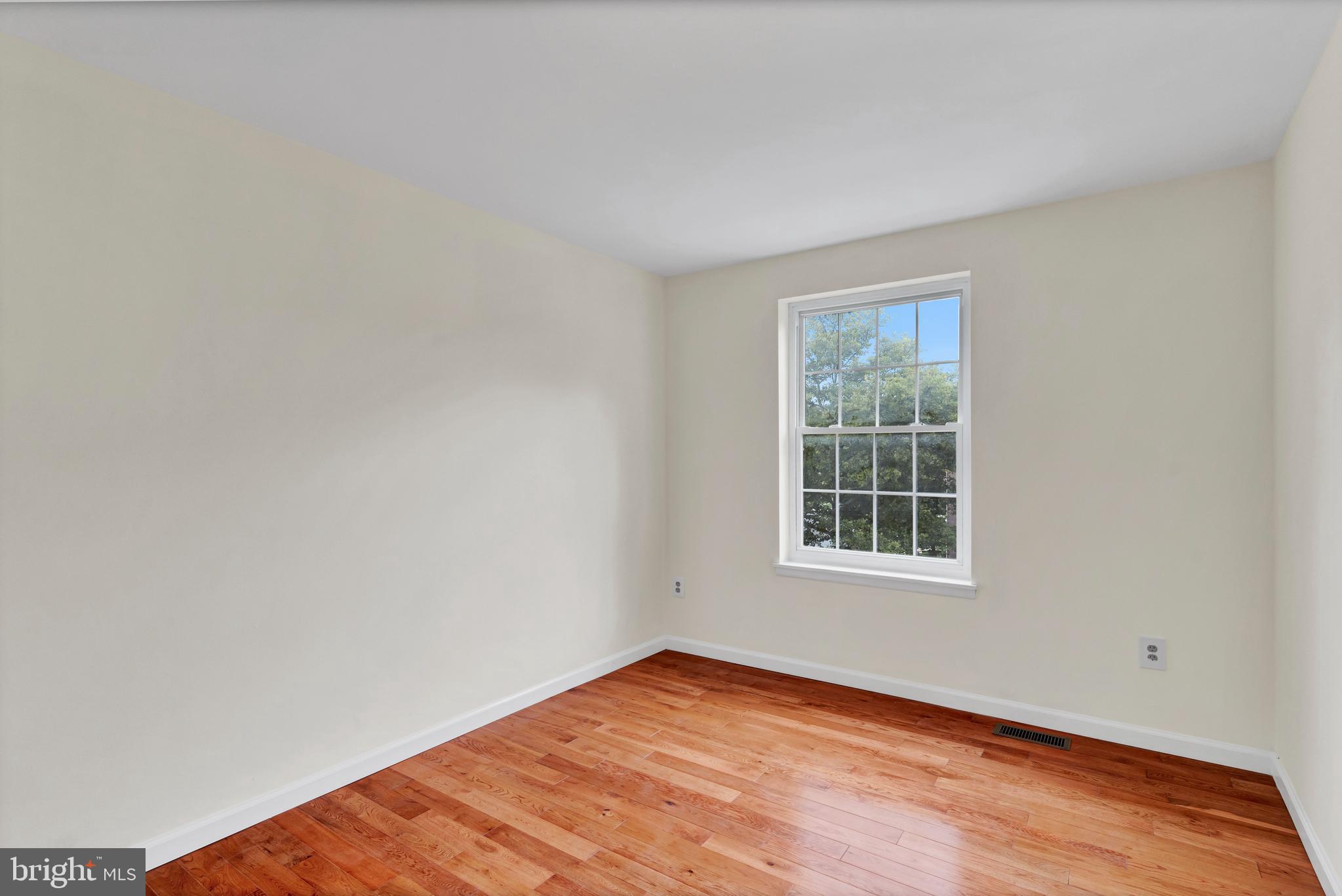 9743 Early Spring Way Columbia, MD 21046 - Photo 27 of 41 Gallery Image 27