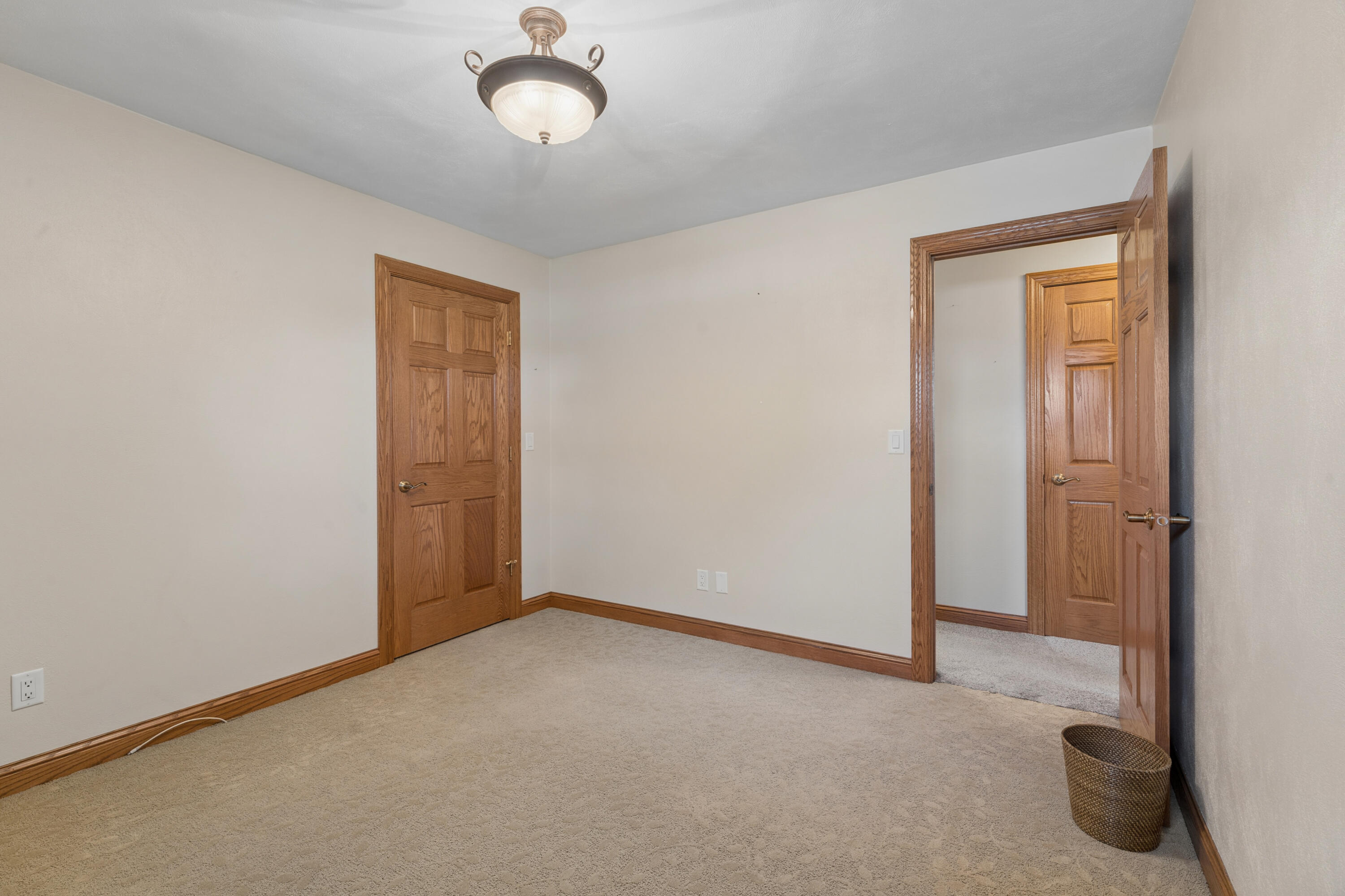 N5748 Metovale Road Metomen, WI 53919 - Photo 39 of 64 Bed 2