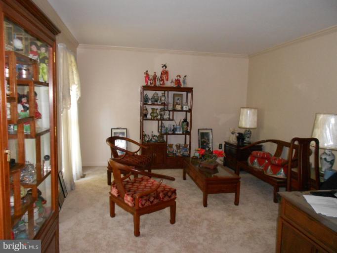 2655 Melba Road Ellicott City, MD 21042 - Photo 18 of 26 Living Room