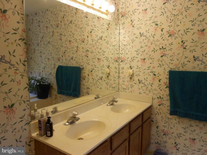2655 Melba Road Ellicott City, MD 21042 - Photo 3 of 26 Bath (Master)