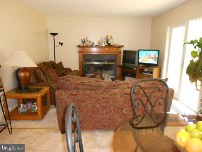 2655 Melba Road Ellicott City, MD 21042 - Photo 24 of 26 Family Room