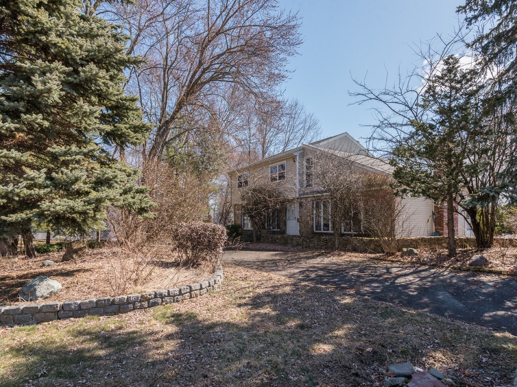 26 Argyle Road Dedham, MA 02026 - Photo 13 of 17 Gallery Image 13