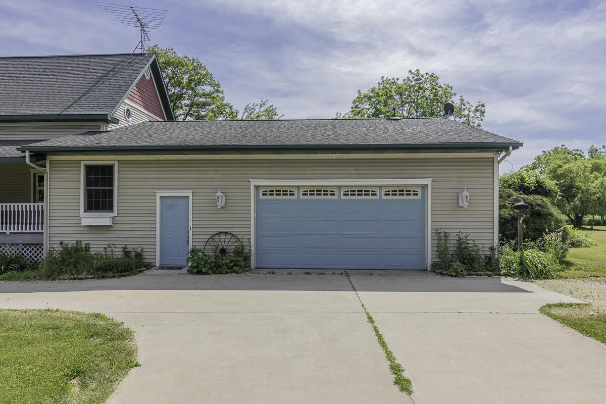 11481 Cressey Road Plainwell, MI 49080 - Photo 100 of 107 11481Cressey-8