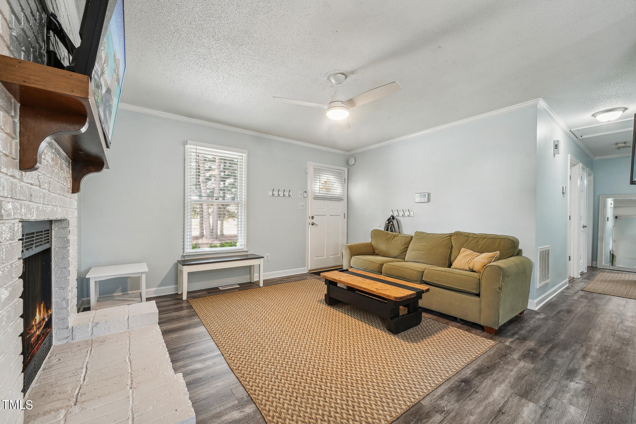 6705 Sandy Forks Road Raleigh, NC 27615 - Photo 5 of 22 DSC04274