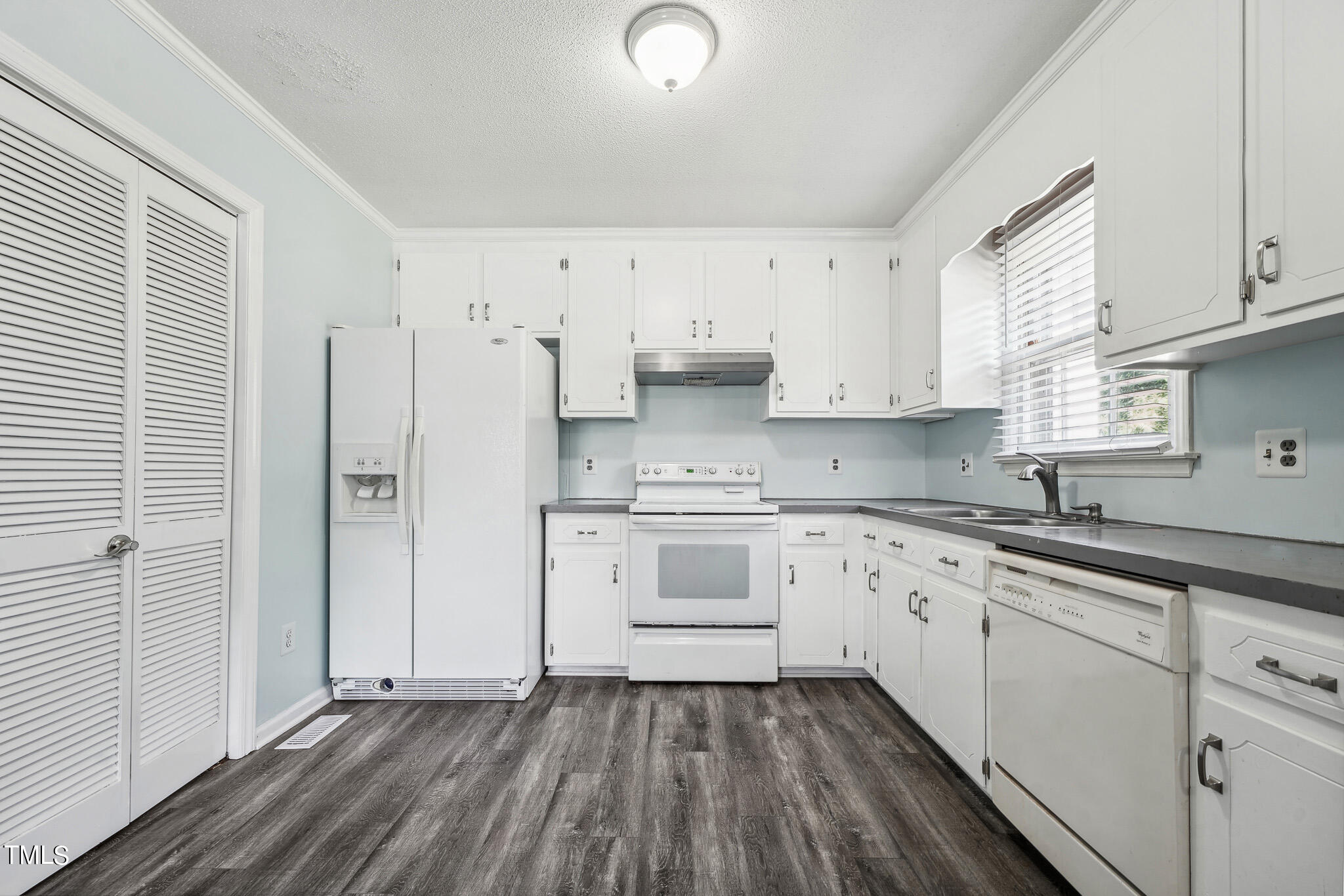 6705 Sandy Forks Road Raleigh, NC 27615 - Photo 7 of 22 DSC04294