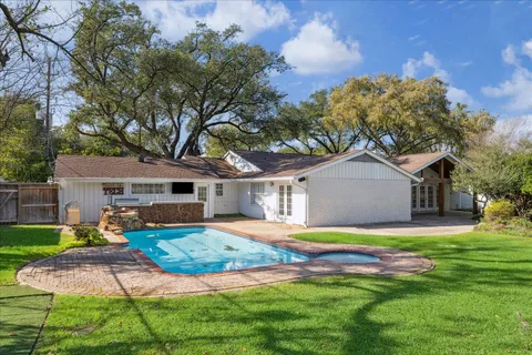 $1,395,000 | 6119 Ella Lee Lane, Houston, TX 77057