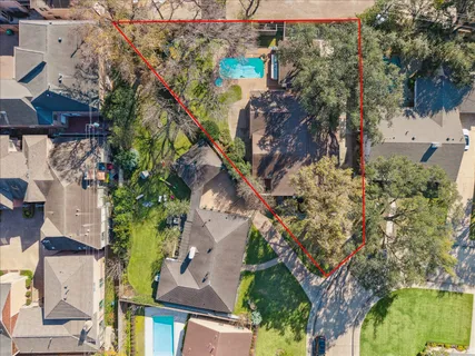 $1,395,000 | 6119 Ella Lee Lane, Houston, TX 77057