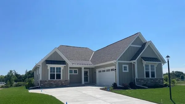$849,999 | W214-n4932 Casey Court, Menomonee Falls, WI 53051