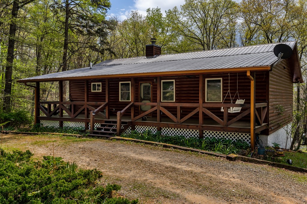 209 Jordan Drive Blue Ridge, GA 30513 - Photo 3 of 50