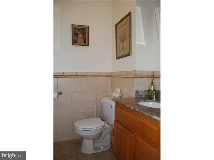441 Haverford Road Wynnewood, PA 19096 - Photo 10 of 24 Bathroom