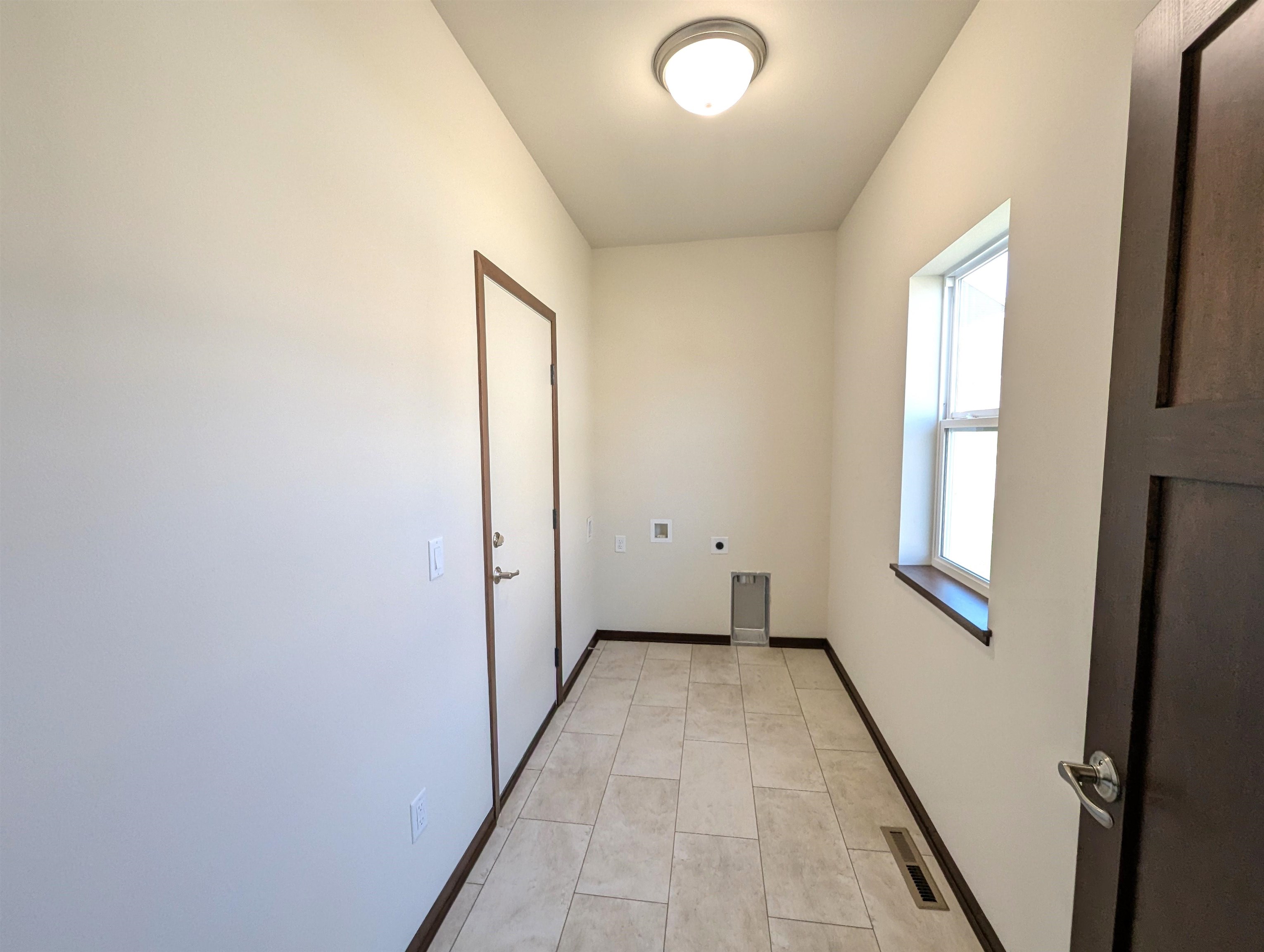 4816 Romaine Road Fitchburg, WI 53711 - Photo 14 of 35